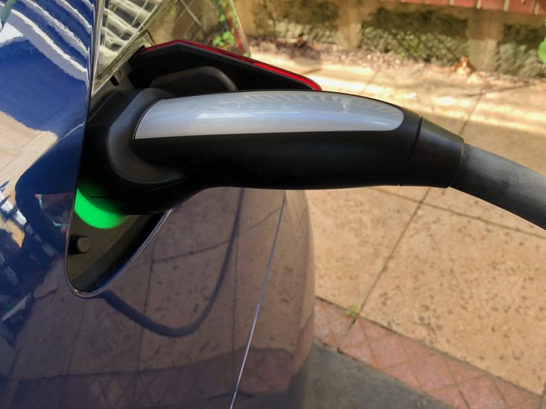 Portable Tesla Charger 2.3kW (GCC / Type 2)