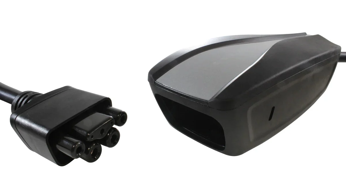 Portable Tesla Charger 7kW (GCC / Type 2)